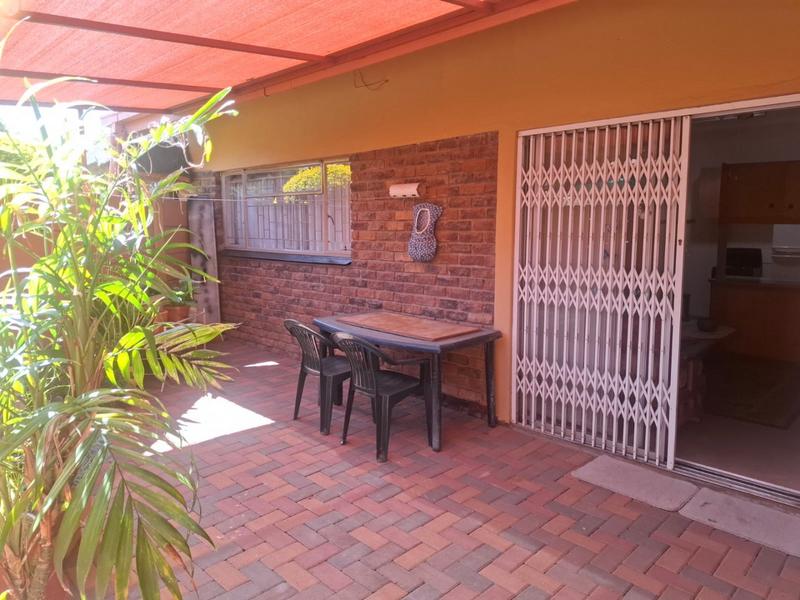 4 Bedroom Property for Sale in Fauna Park Limpopo