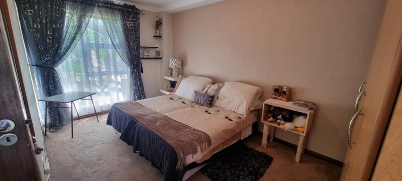 5 Bedroom Property for Sale in Bendor Limpopo