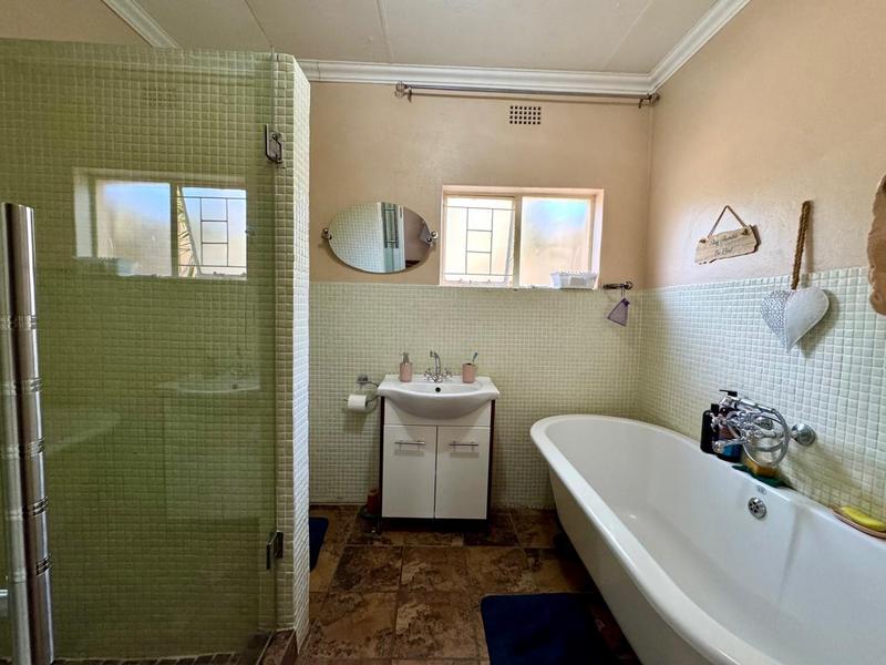 5 Bedroom Property for Sale in Bendor Limpopo