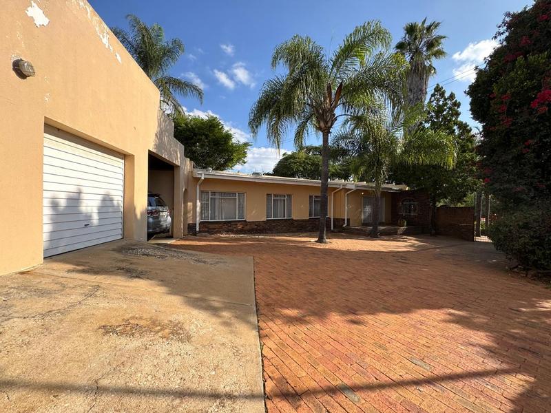 5 Bedroom Property for Sale in Bendor Limpopo