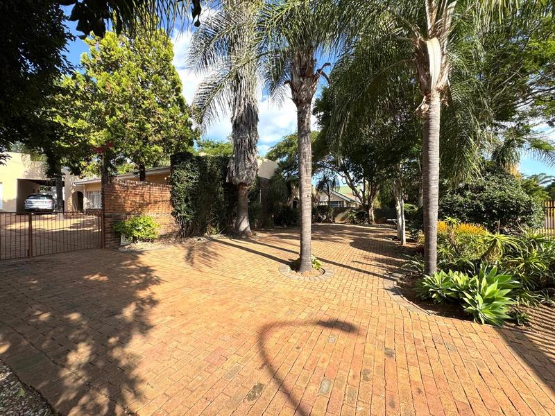 5 Bedroom Property for Sale in Bendor Limpopo