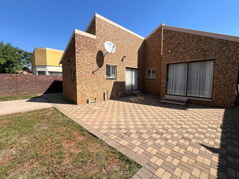 4 Bedroom Property for Sale in Bendor Ext 16 Limpopo