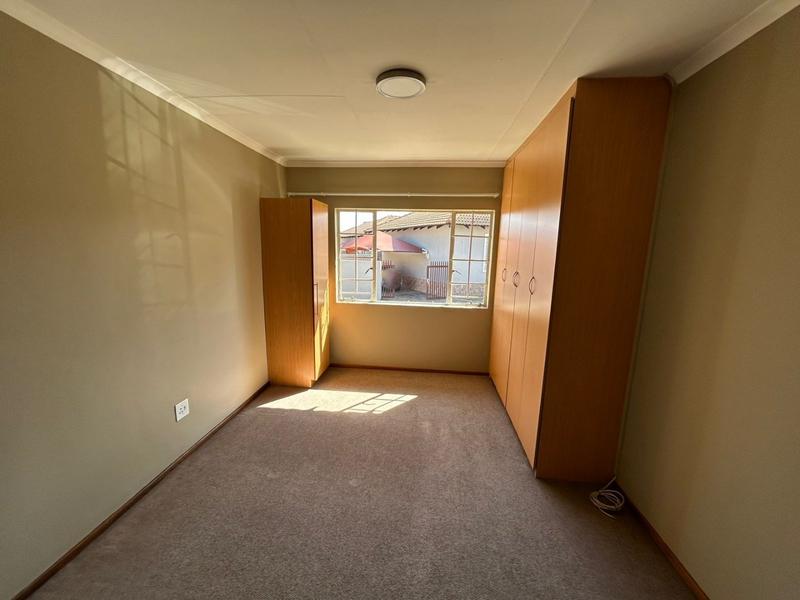 To Let 3 Bedroom Property for Rent in Bendor Limpopo