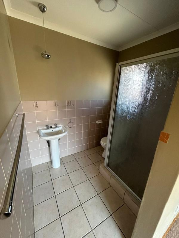 To Let 3 Bedroom Property for Rent in Bendor Limpopo