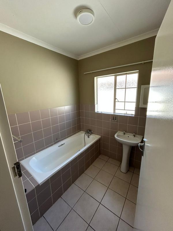 To Let 3 Bedroom Property for Rent in Bendor Limpopo