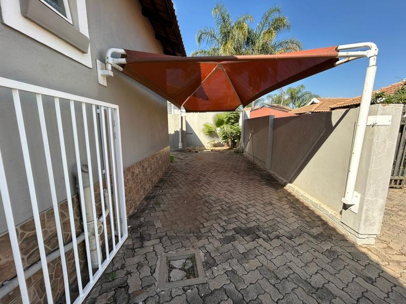 To Let 3 Bedroom Property for Rent in Bendor Limpopo