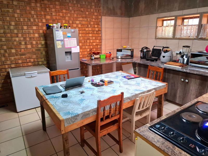 4 Bedroom Property for Sale in Flora Park Limpopo