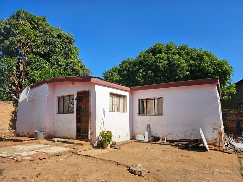 3 Bedroom Property for Sale in Shayandima Limpopo