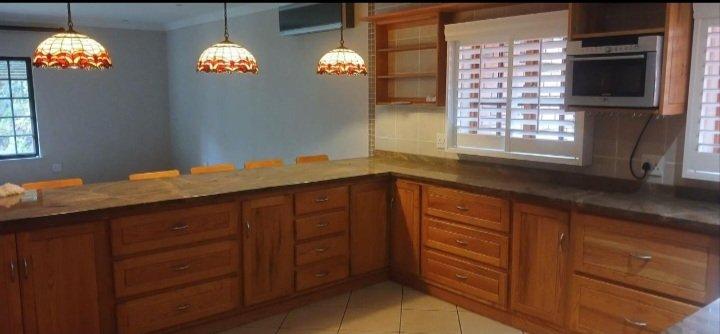 5 Bedroom Property for Sale in Aquapark Limpopo