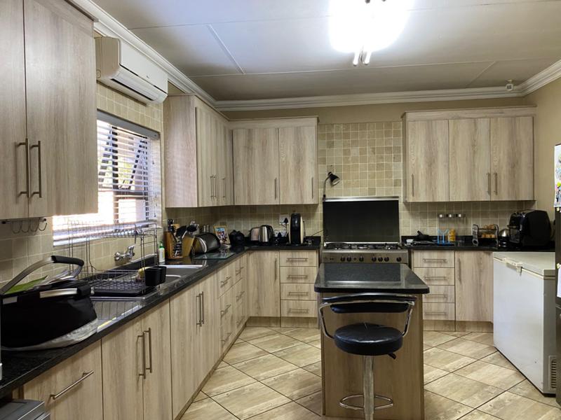 4 Bedroom Property for Sale in Mokopane Central Limpopo
