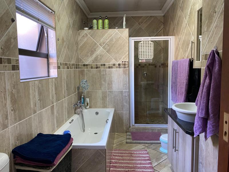 4 Bedroom Property for Sale in Mokopane Central Limpopo