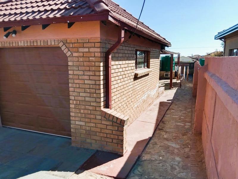 3 Bedroom Property for Sale in Mankweng Limpopo