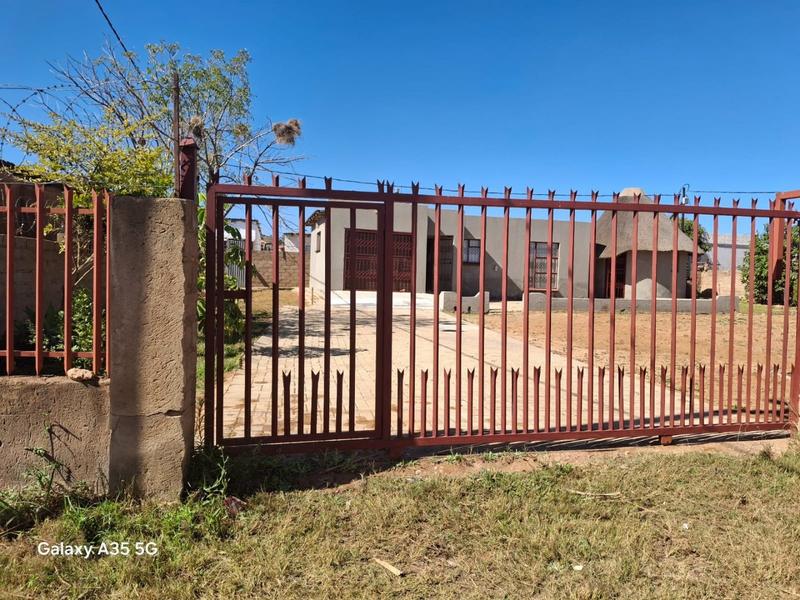 To Let 0 Bedroom Property for Rent in Mankweng Limpopo