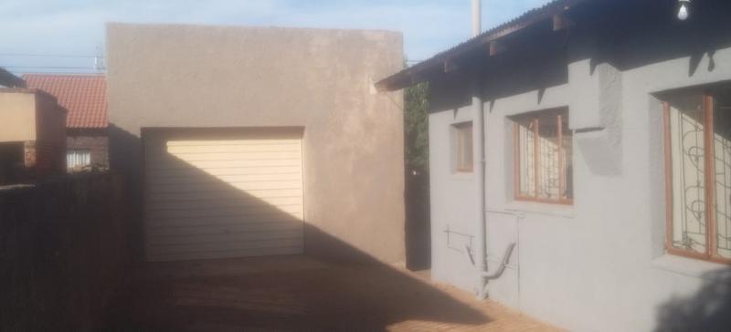 3 Bedroom Property for Sale in Lebowakgomo Zone A Limpopo