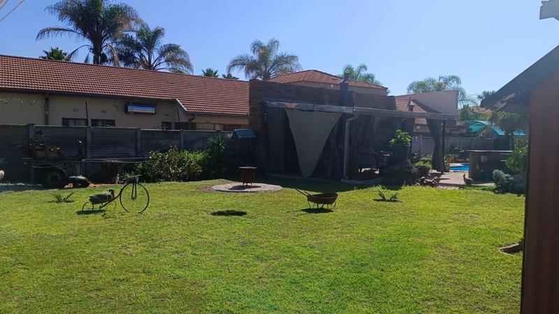 4 Bedroom Property for Sale in Penina Park Limpopo