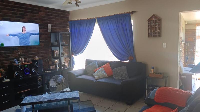 4 Bedroom Property for Sale in Penina Park Limpopo
