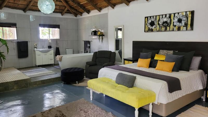 6 Bedroom Property for Sale in Bendor Limpopo