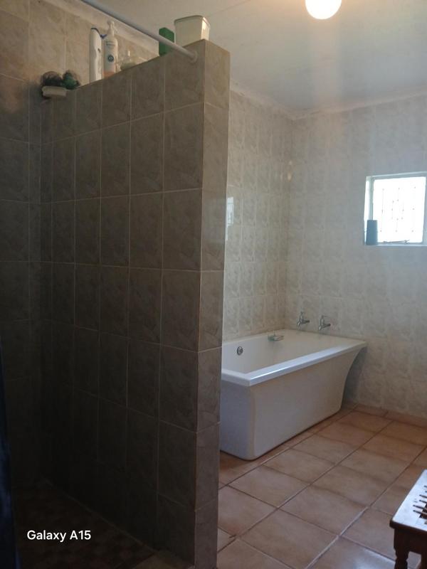 5 Bedroom Property for Sale in Mokopane Limpopo