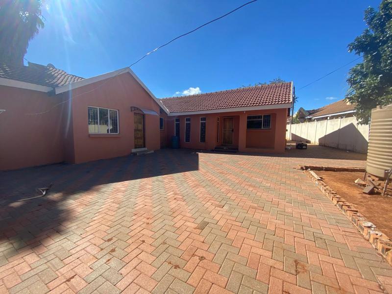 3 Bedroom Property for Sale in Flora Park Limpopo