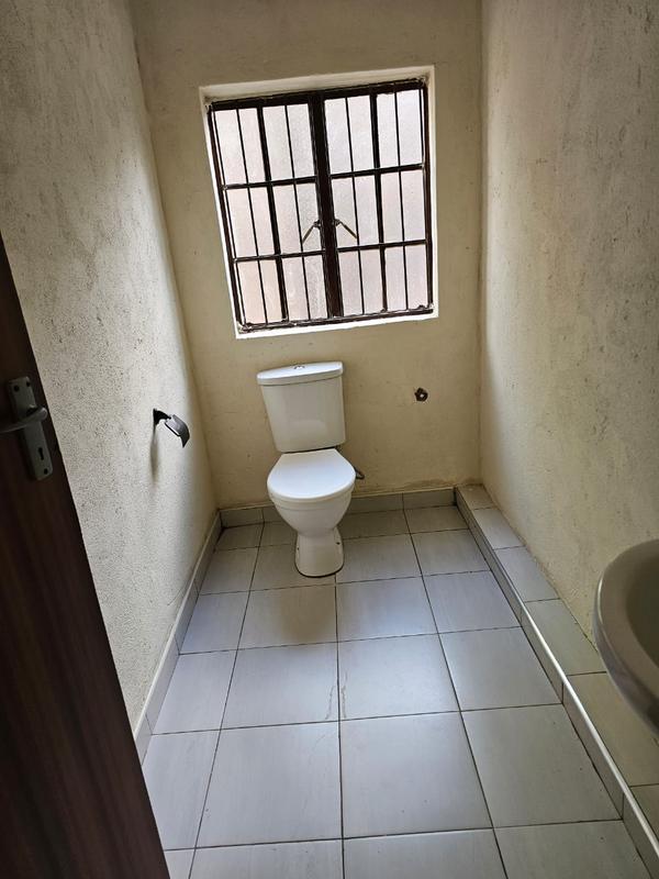 To Let 2 Bedroom Property for Rent in Maniini Limpopo