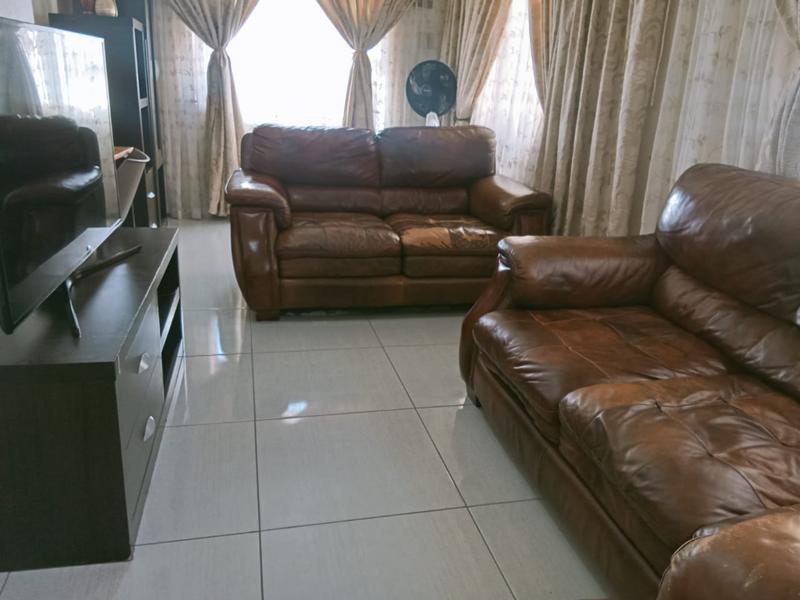 3 Bedroom Property for Sale in Madiba Park Limpopo