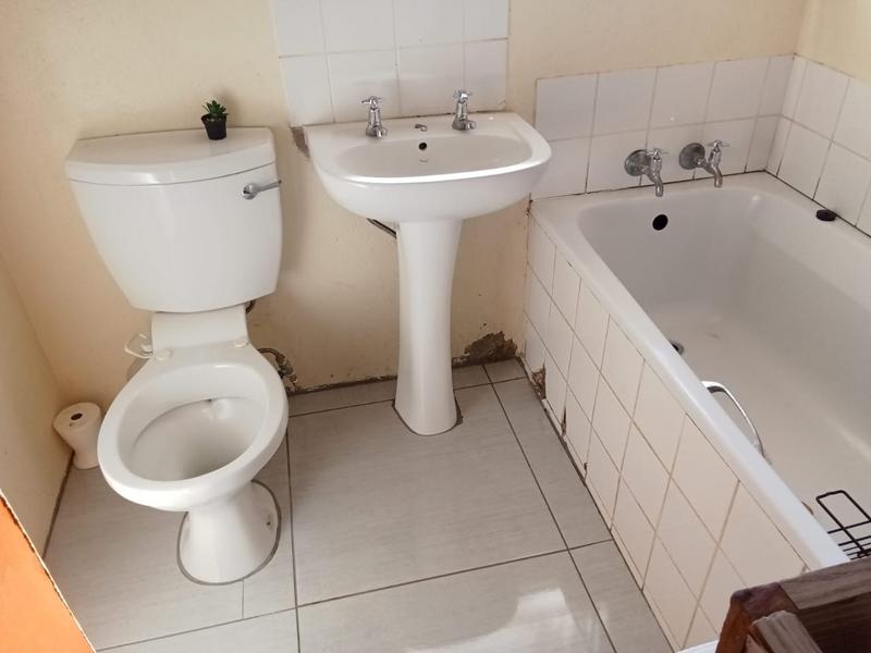 3 Bedroom Property for Sale in Madiba Park Limpopo