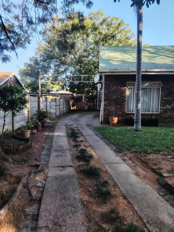 4 Bedroom Property for Sale in Onverwacht Limpopo