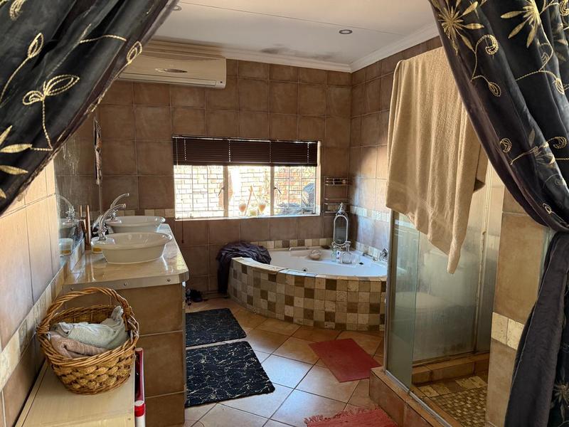 4 Bedroom Property for Sale in Modimolle Limpopo