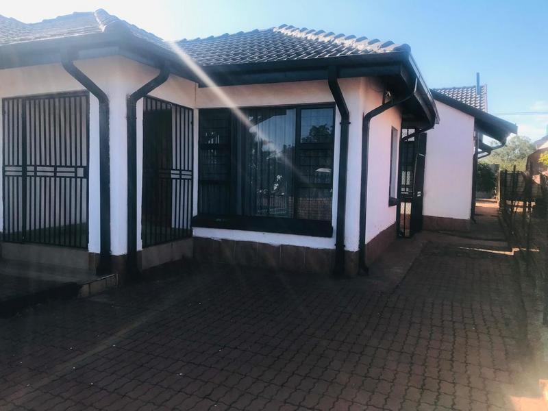 4 Bedroom Property for Sale in Lebowakgomo Zone B Limpopo