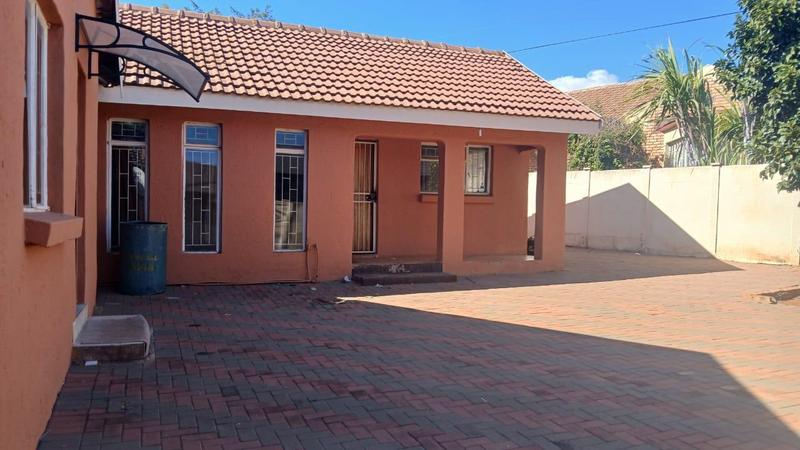 3 Bedroom Property for Sale in Flora Park Limpopo