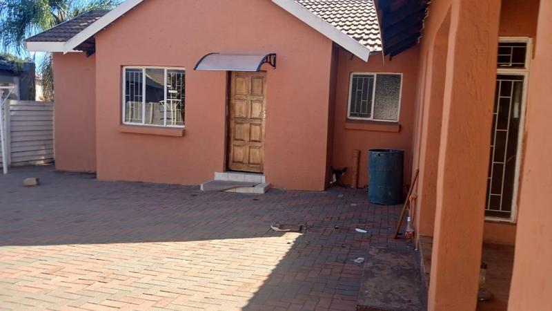 3 Bedroom Property for Sale in Flora Park Limpopo