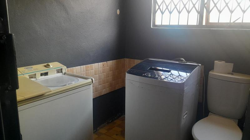 9 Bedroom Property for Sale in Westenburg Limpopo