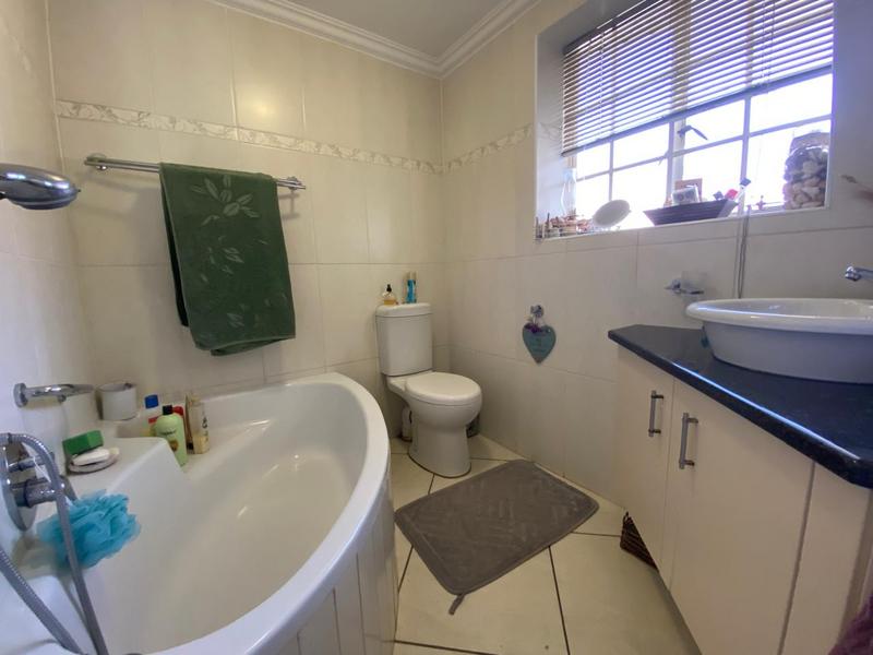4 Bedroom Property for Sale in Flora Park Limpopo