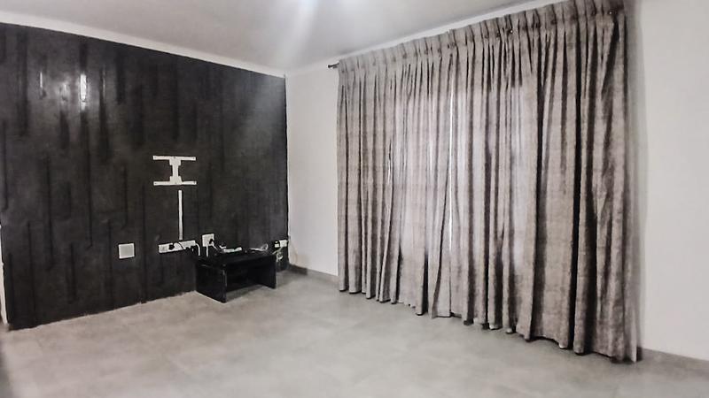 3 Bedroom Property for Sale in Southern Gateway Limpopo
