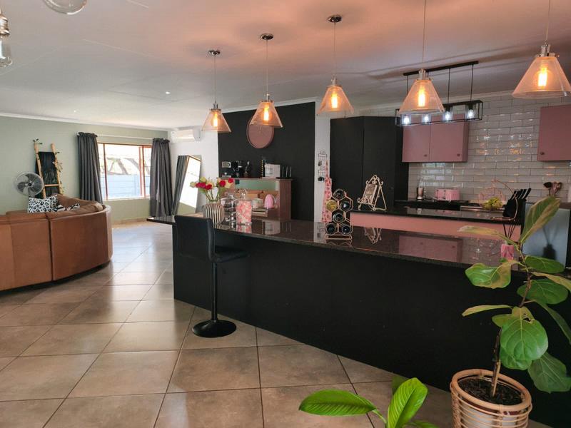 4 Bedroom Property for Sale in Thabazimbi Limpopo