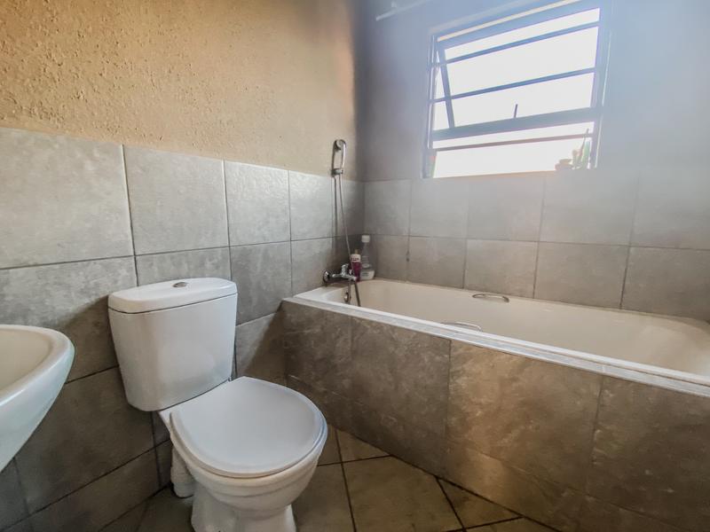 3 Bedroom Property for Sale in Southern Gateway Limpopo