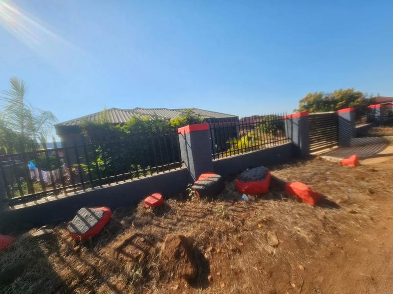 2 Bedroom Property for Sale in Makhuvha Limpopo