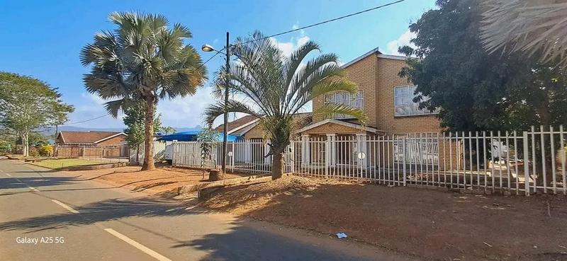 6 Bedroom Property for Sale in Shayandima Limpopo