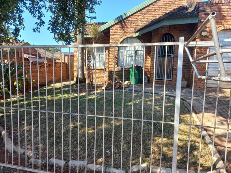 3 Bedroom Property for Sale in Aquapark Limpopo