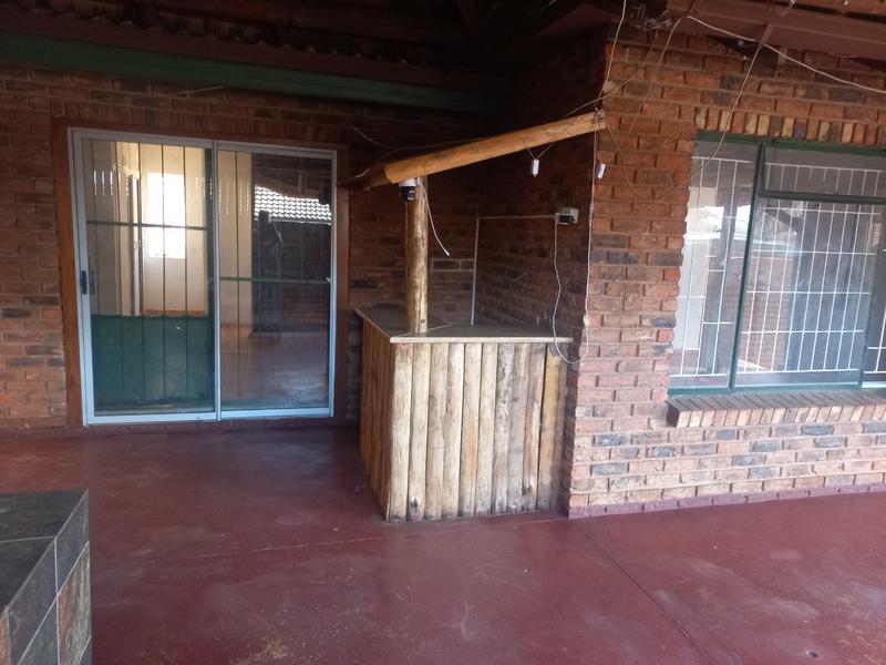 3 Bedroom Property for Sale in Aquapark Limpopo
