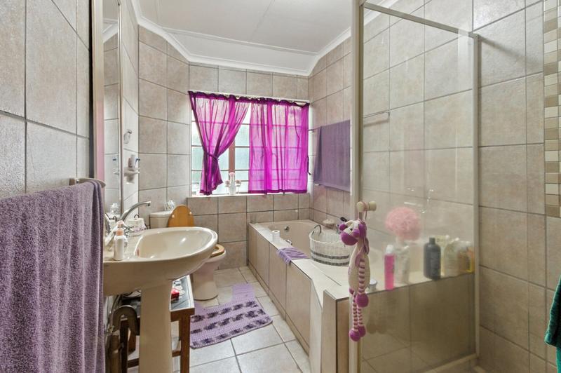 5 Bedroom Property for Sale in Aquapark Limpopo