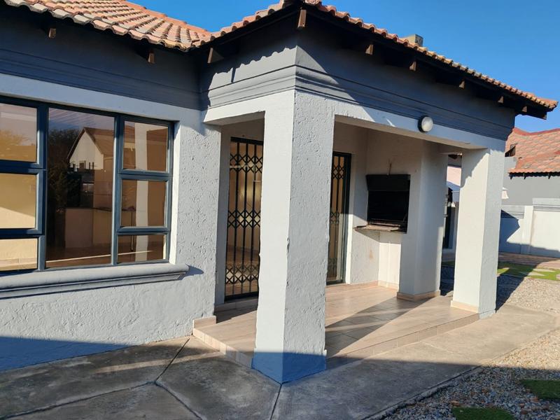 3 Bedroom Property for Sale in Woodhill Estate Limpopo