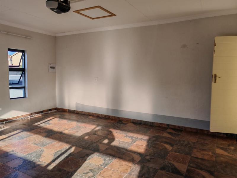 3 Bedroom Property for Sale in Woodhill Estate Limpopo