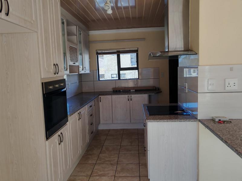 3 Bedroom Property for Sale in Woodhill Estate Limpopo