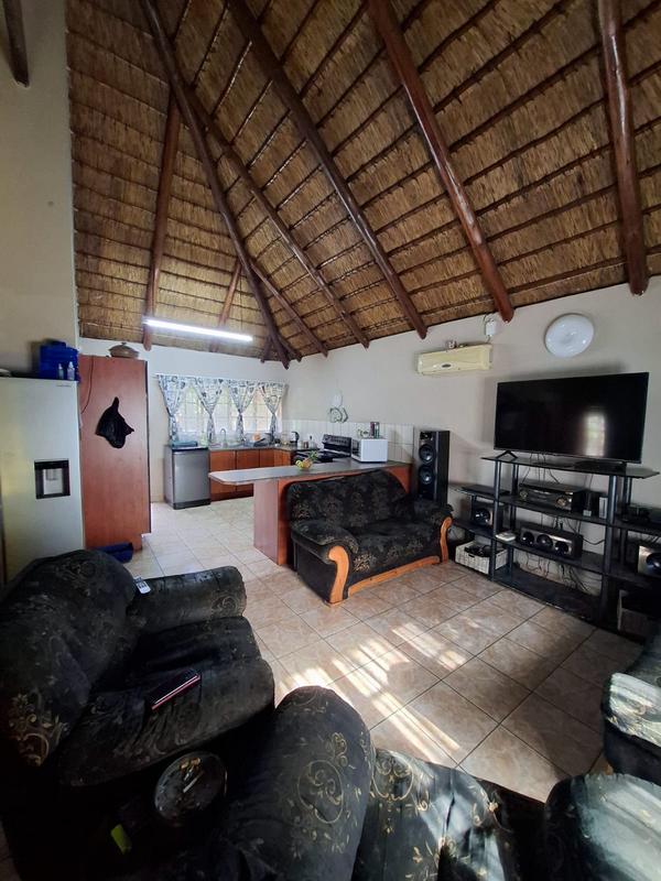 To Let 2 Bedroom Property for Rent in Lephalale Limpopo