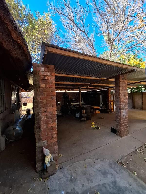 To Let 2 Bedroom Property for Rent in Lephalale Limpopo