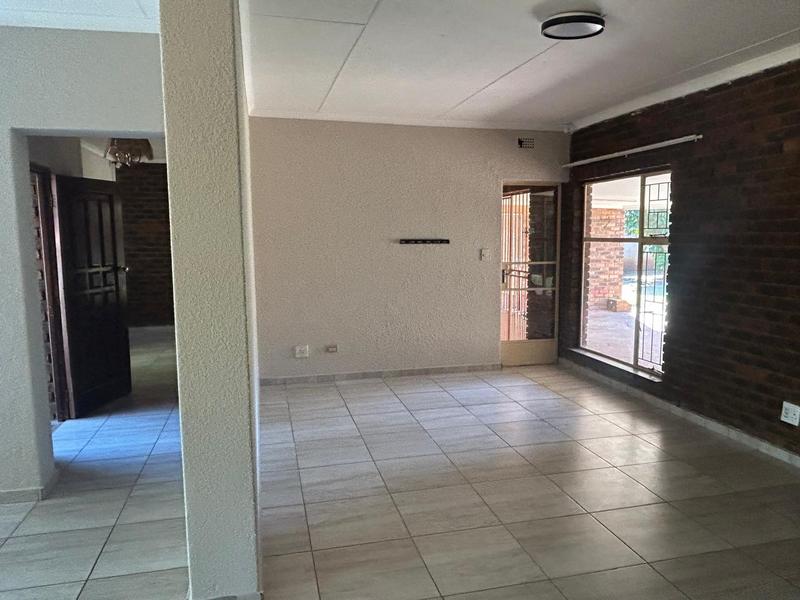 3 Bedroom Property for Sale in Chroompark Limpopo