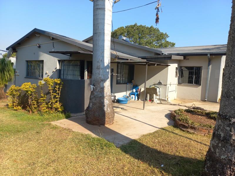 4 Bedroom Property for Sale in Fauna Park Limpopo