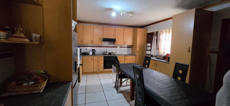 5 Bedroom Property for Sale in Louis Trichardt Limpopo
