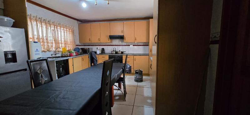 5 Bedroom Property for Sale in Louis Trichardt Limpopo